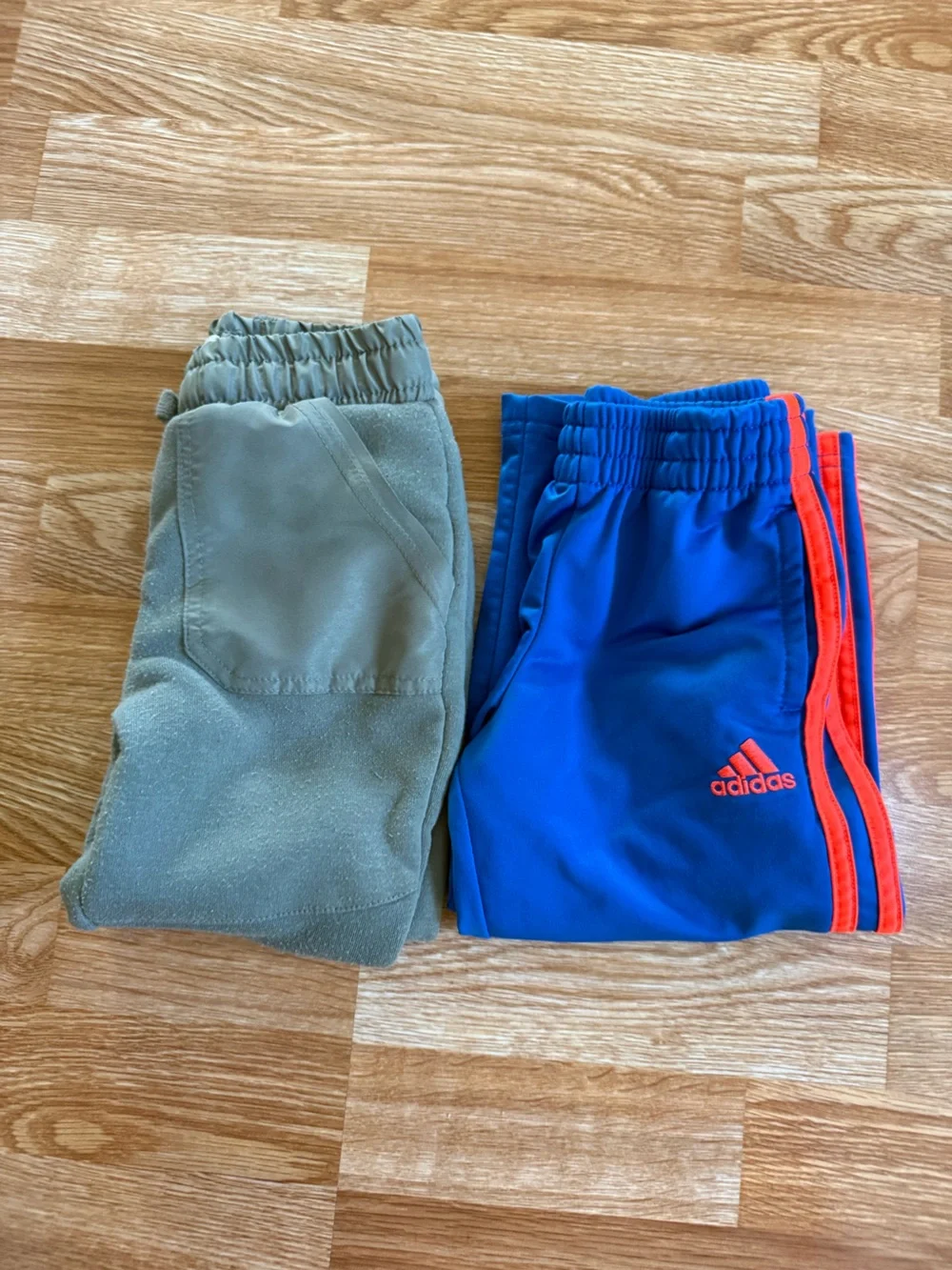 3T boys sweatpants - Picture 2 of 2